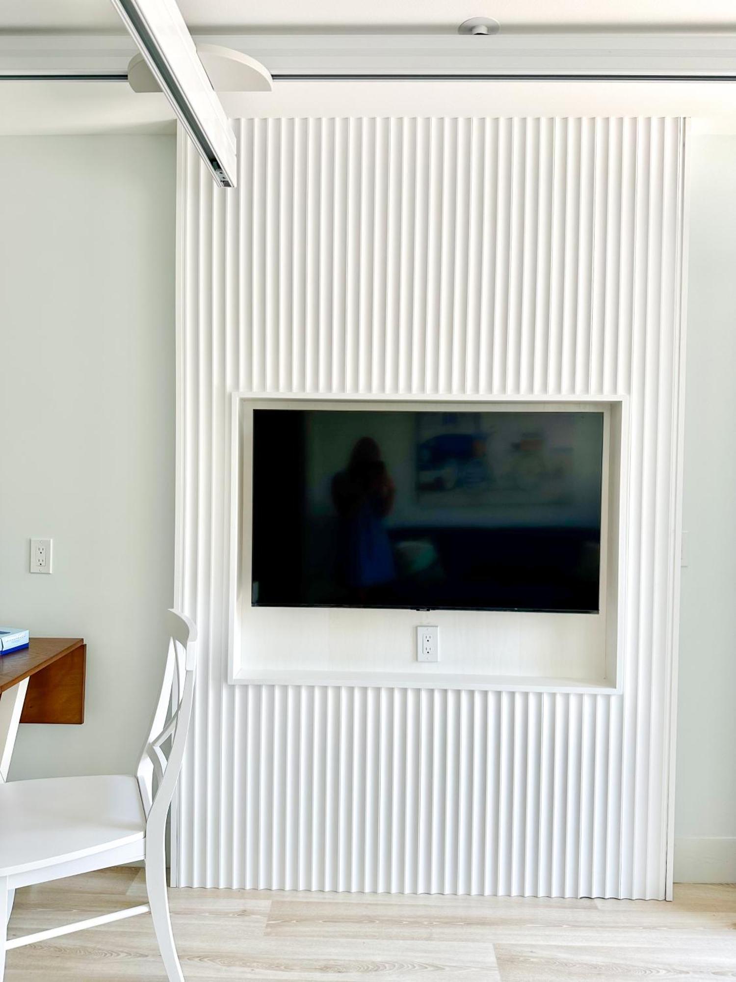 Oasis By The Bay Vacation Suites Wasaga Beach Extérieur photo