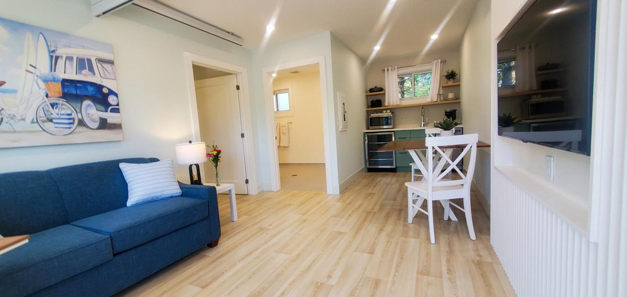 Oasis By The Bay Vacation Suites Wasaga Beach Extérieur photo