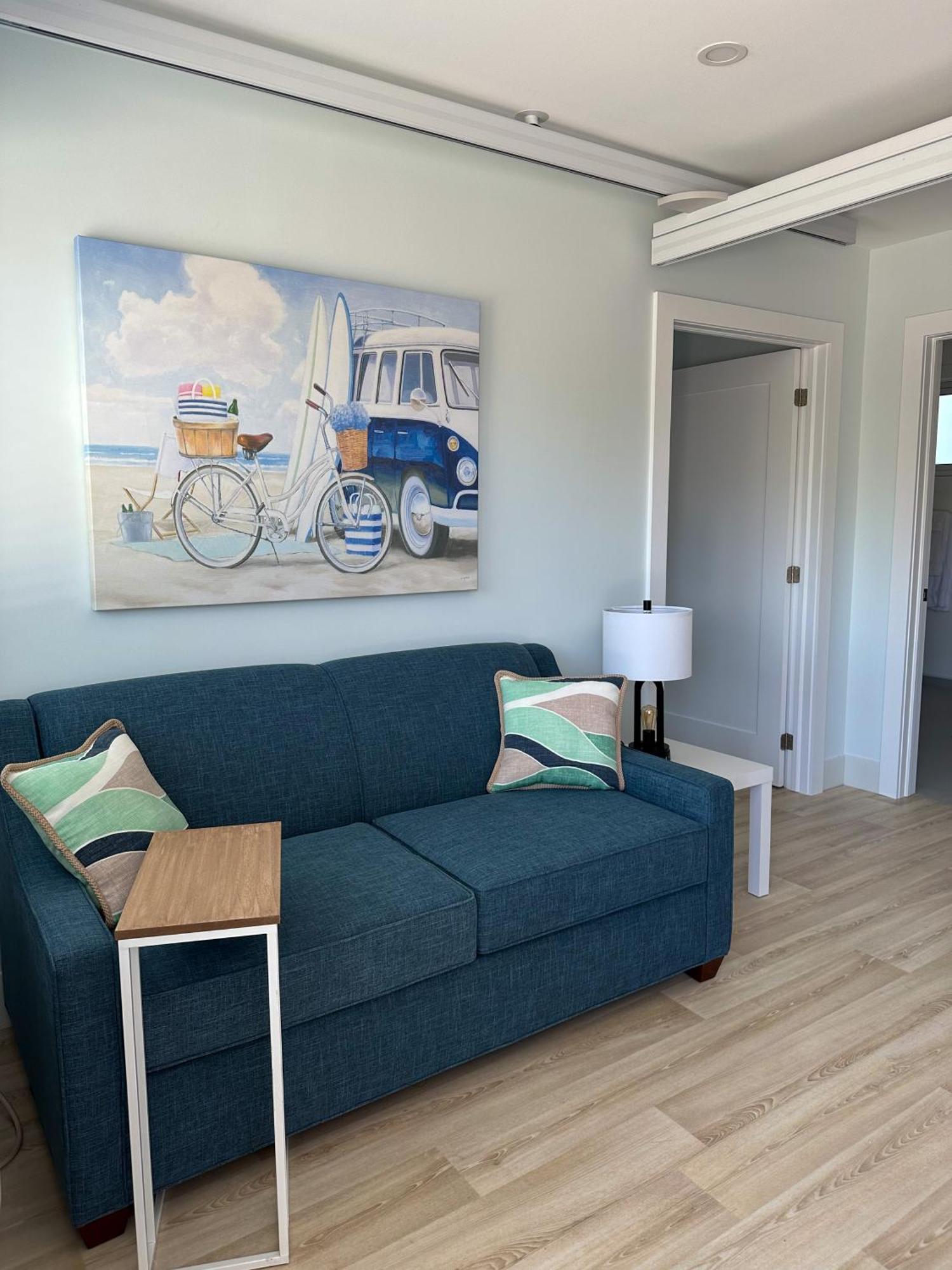 Oasis By The Bay Vacation Suites Wasaga Beach Extérieur photo
