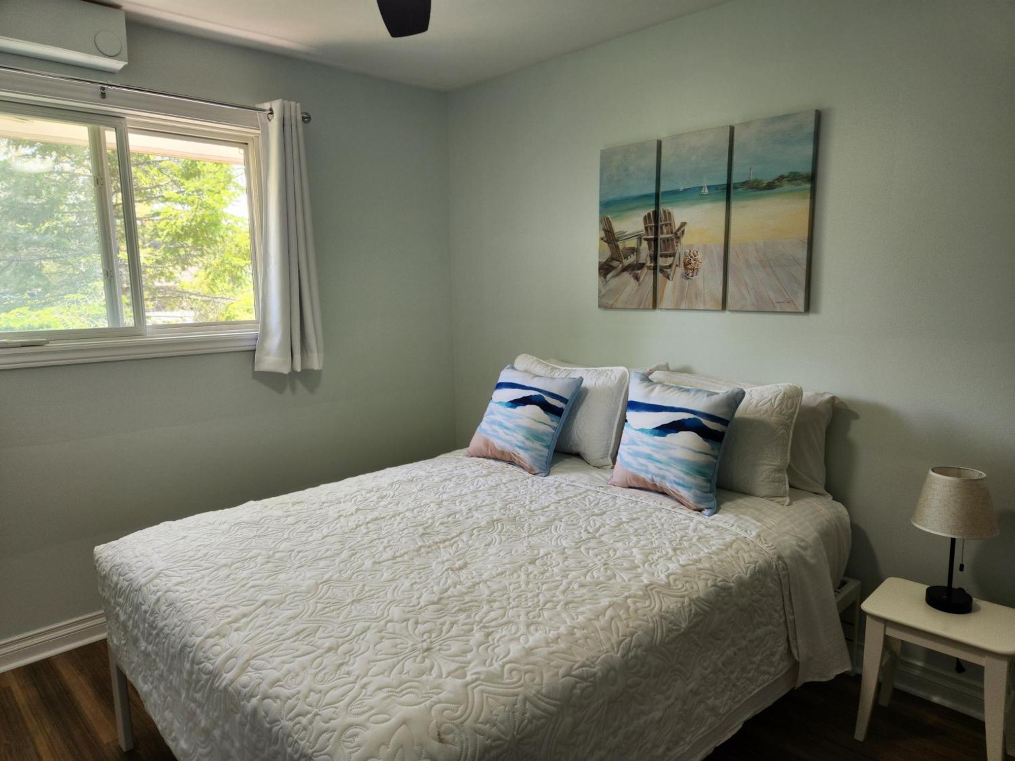 Oasis By The Bay Vacation Suites Wasaga Beach Extérieur photo