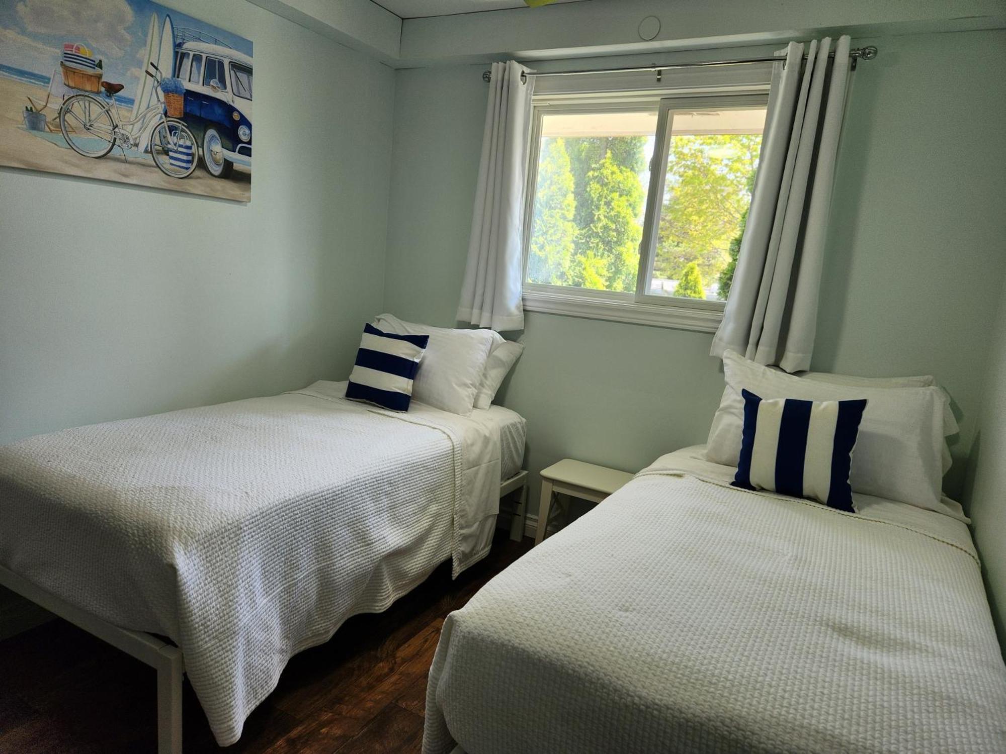 Oasis By The Bay Vacation Suites Wasaga Beach Extérieur photo