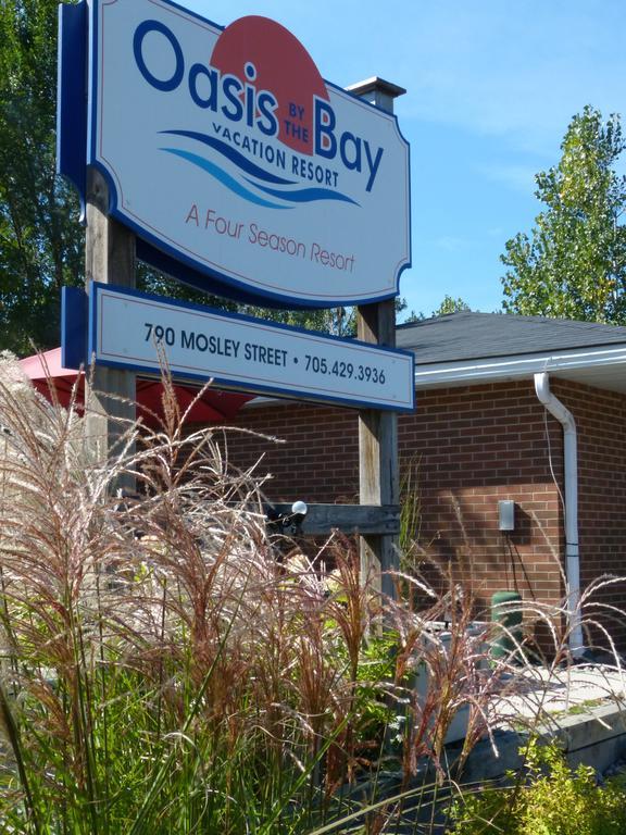 Oasis By The Bay Vacation Suites Wasaga Beach Extérieur photo